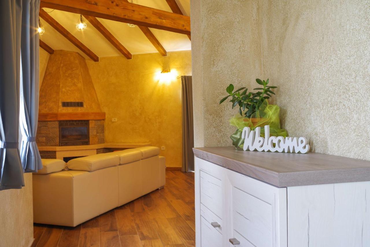 Villa Meloni Motovun Eksteriør bilde