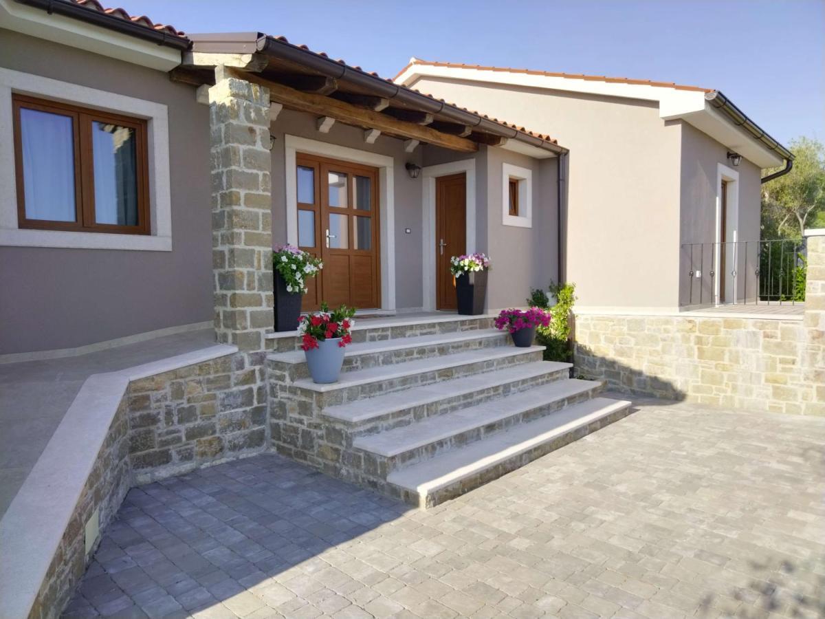 Villa Meloni Motovun Eksteriør bilde