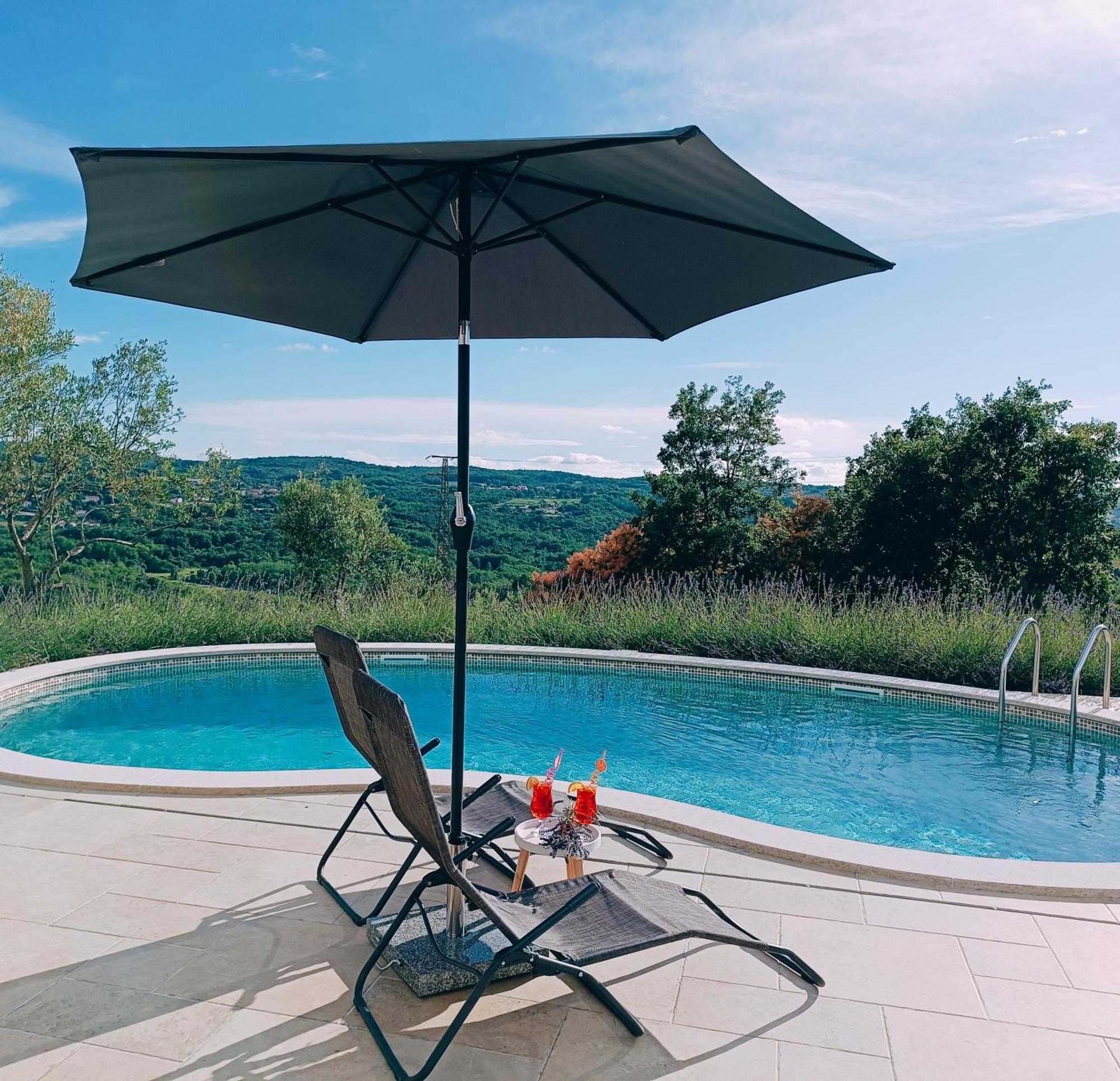 Villa Meloni Motovun Eksteriør bilde